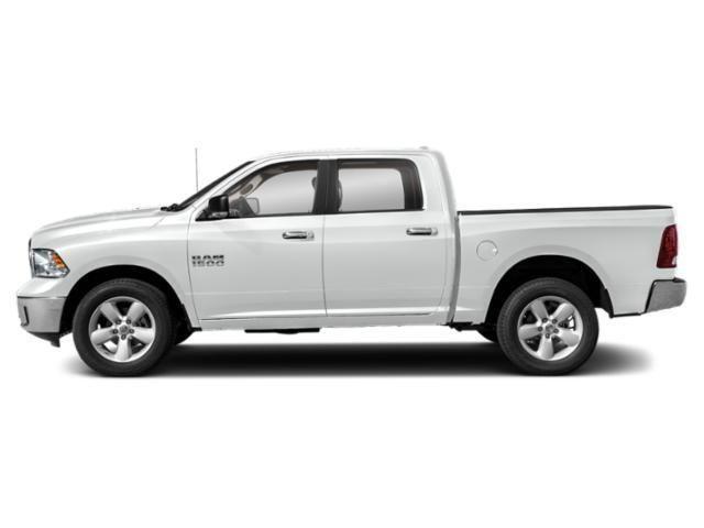 2022 RAM 1500 Classic SLT Crew Cab 4x2 57 Box