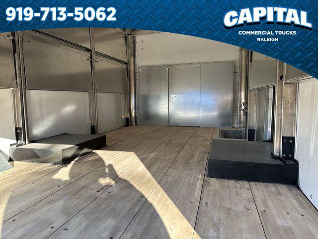 2025 Ford E-350 Cutaway 14FT BOX/SIDE DOOR