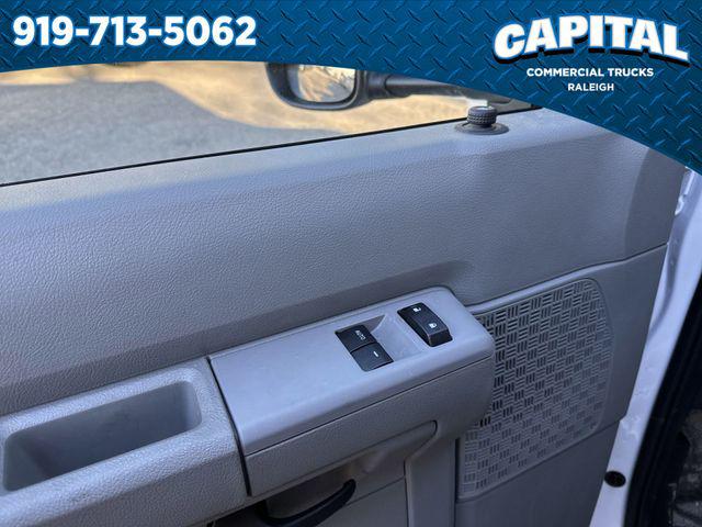2025 Ford E-350 Cutaway 14FT BOX/SIDE DOOR