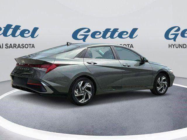 2025 Hyundai Elantra Hybrid Limited