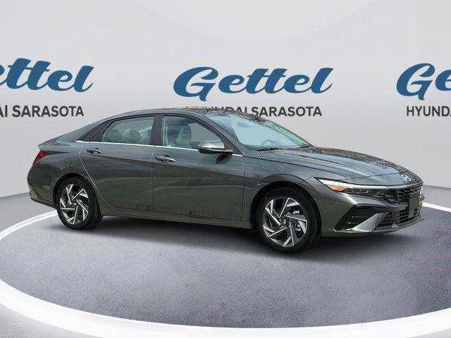 2025 Hyundai Elantra Hybrid Limited