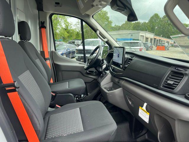 2024 Ford Transit Cargo Van Base