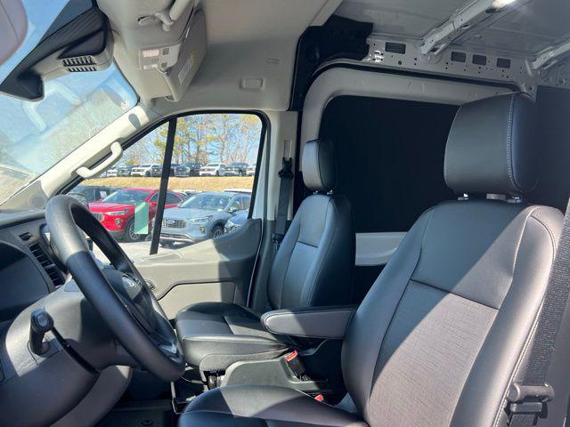 2024 Ford Transit Cargo Van Base