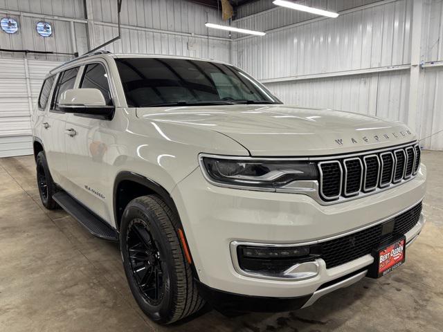 2022 Jeep Wagoneer