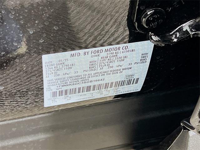 2025 Ford Explorer ST