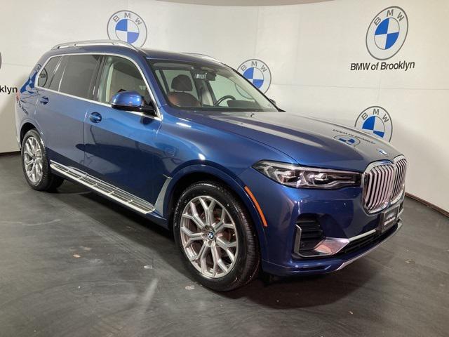 2022 BMW X7