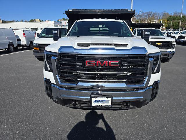 2025 GMC Sierra 3500HD Pro