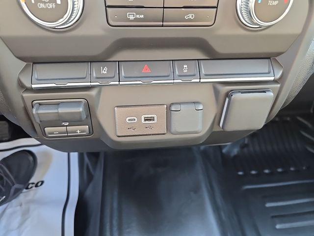 2025 GMC Sierra 3500HD Pro
