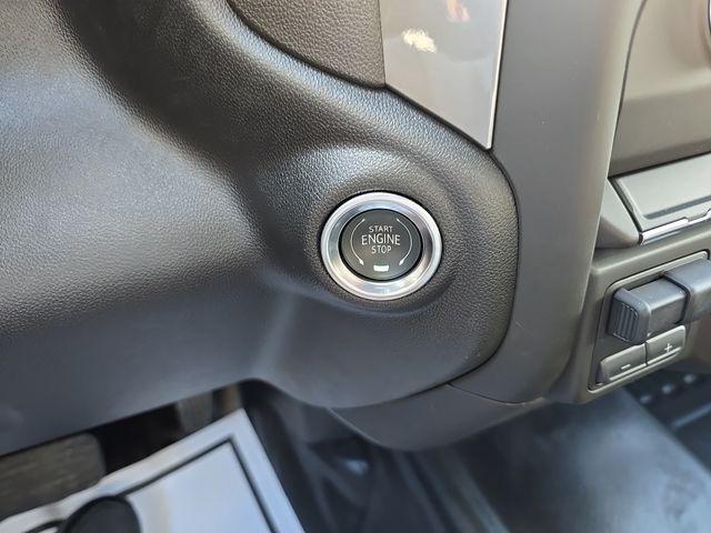 2025 GMC Sierra 3500HD Pro