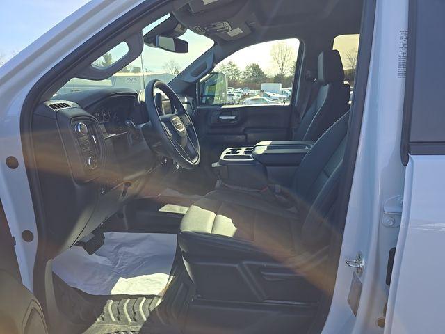 2025 GMC Sierra 3500HD Pro