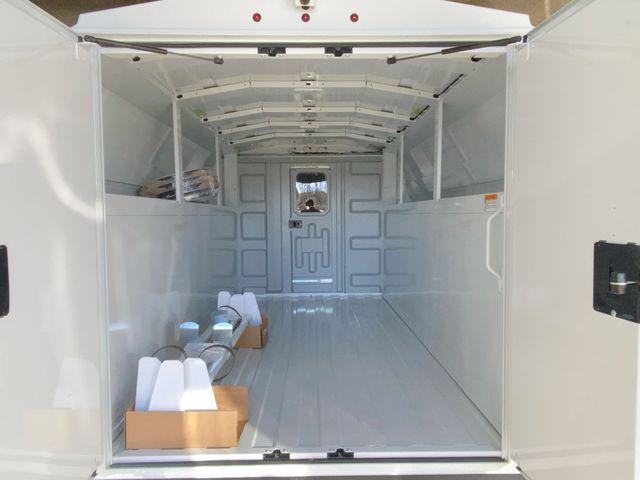 2025 Ford E-350 Cutaway Base