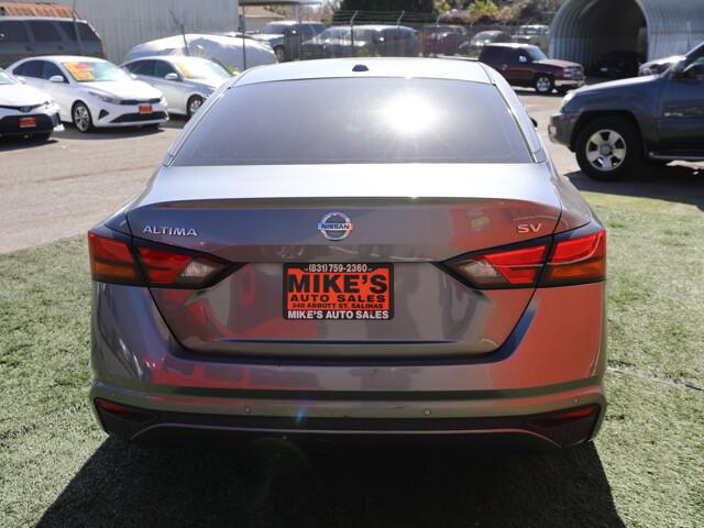 2022 Nissan Altima SV FWD