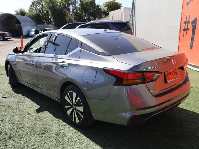 2022 Nissan Altima SV FWD