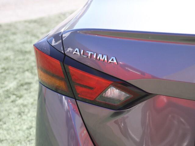 2022 Nissan Altima SV FWD