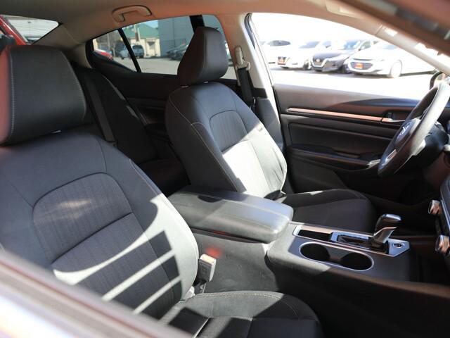 2022 Nissan Altima SV FWD