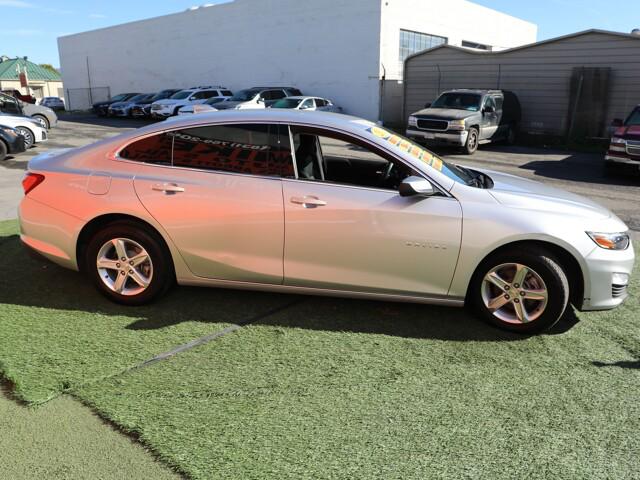 2022 Chevrolet Malibu FWD LT
