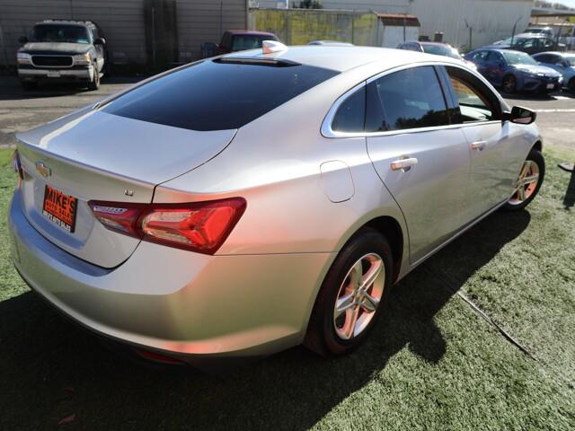 2022 Chevrolet Malibu FWD LT