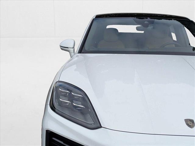 2025 Porsche Cayenne Turbo E-Hybrid