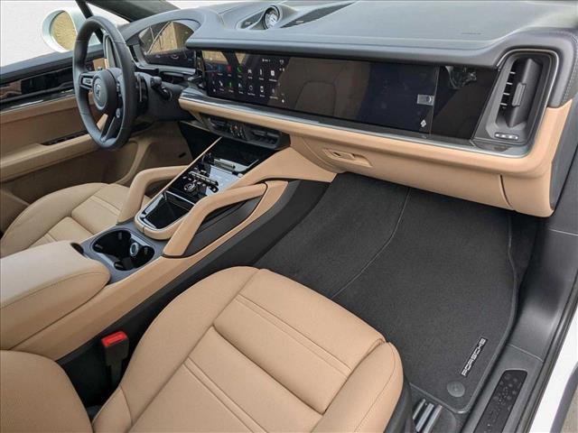 2025 Porsche Cayenne Turbo E-Hybrid