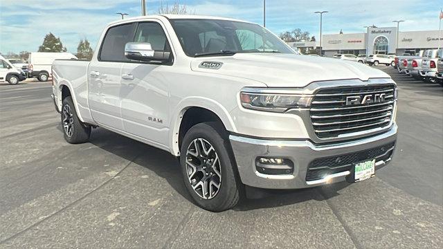 2025 RAM Ram 1500 RAM 1500 LARAMIE CREW CAB 4X4 64 BOX