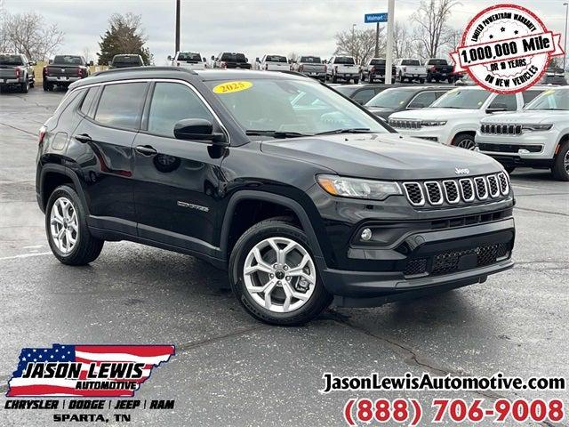 2025 Jeep Compass COMPASS LATITUDE 4X4