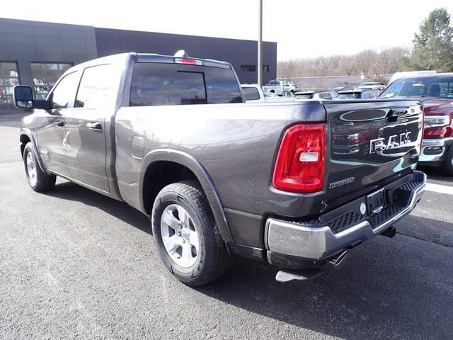 2025 RAM Ram 1500 RAM 1500 BIG HORN CREW CAB 4X4 64 BOX