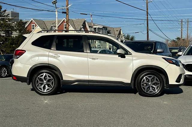 2022 Subaru Forester Premium