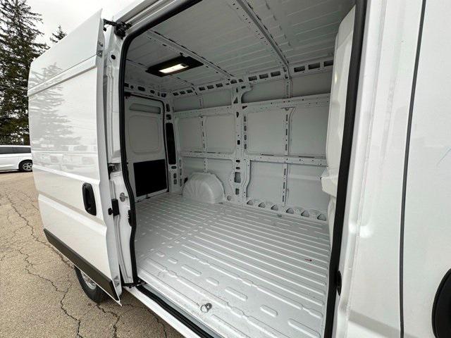 2024 RAM Ram ProMaster RAM PROMASTER 2500 TRADESMAN CARGO VAN HIGH ROOF 136 WB