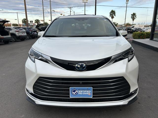 2022 Toyota Sienna Platinum