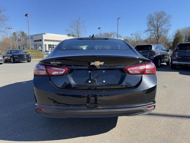 2022 Chevrolet Malibu FWD LT