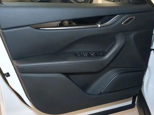 2022 Maserati Levante Modena