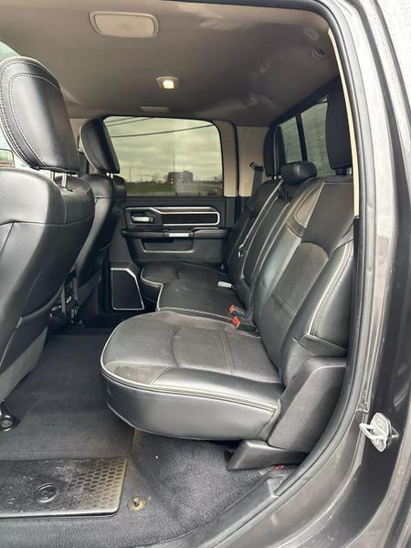 2019 Ram 3500 Laramie Crew Cab 4x4 8' Box