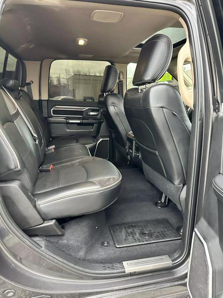 2019 Ram 3500 Laramie Crew Cab 4x4 8' Box