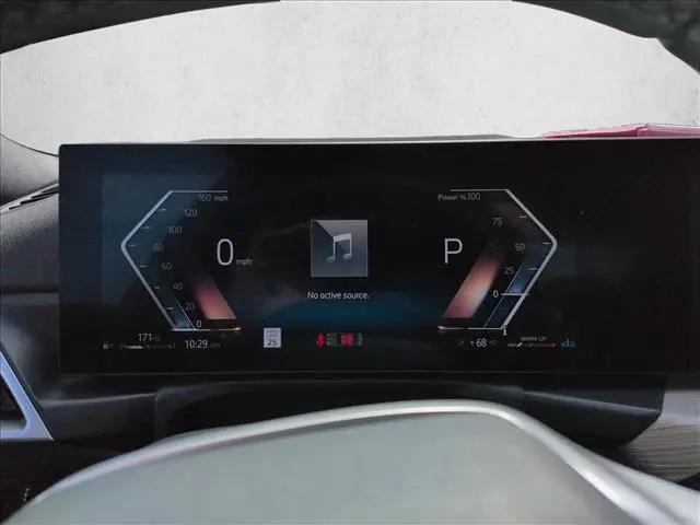 2025 BMW 3 Series 330i xDrive Sedan