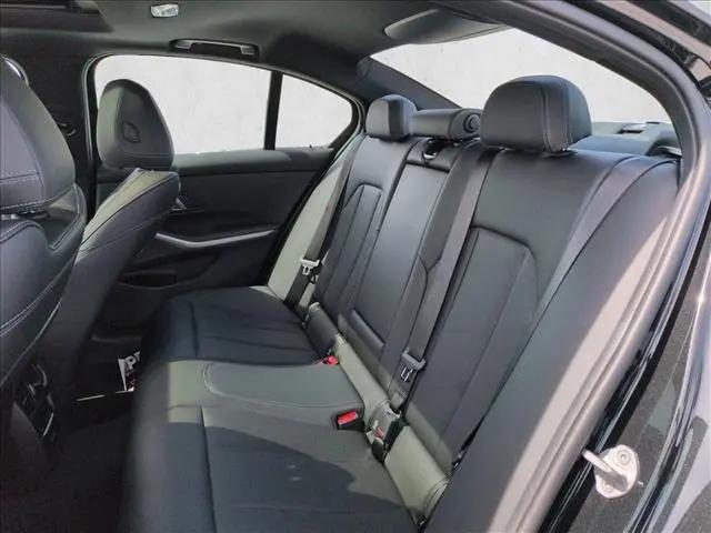 2025 BMW 3 Series 330i xDrive Sedan