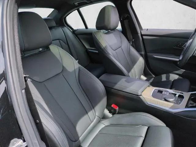 2025 BMW 3 Series 330i xDrive Sedan