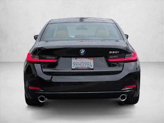 2025 BMW 3 Series 330i Sedan