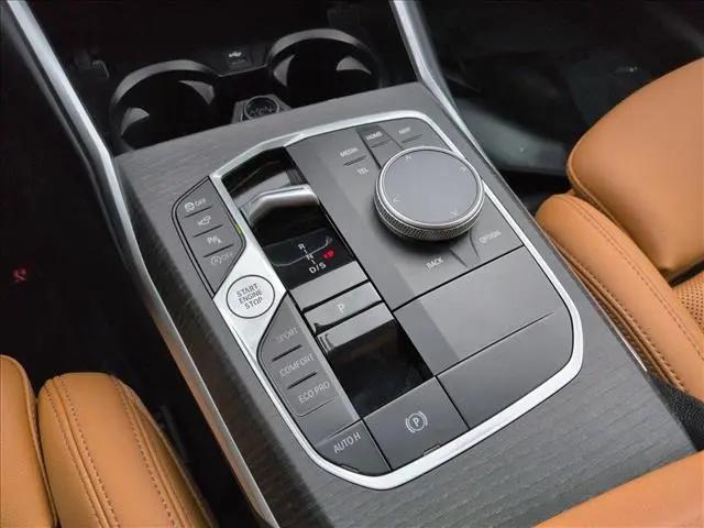2025 BMW 3 Series 330i Sedan