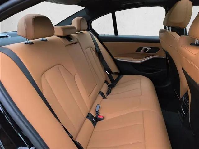 2025 BMW 3 Series 330i Sedan