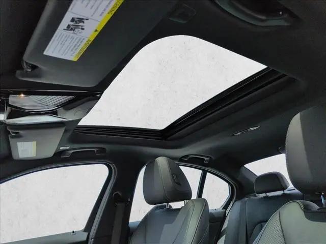 2025 BMW 3 Series 330i xDrive Sedan