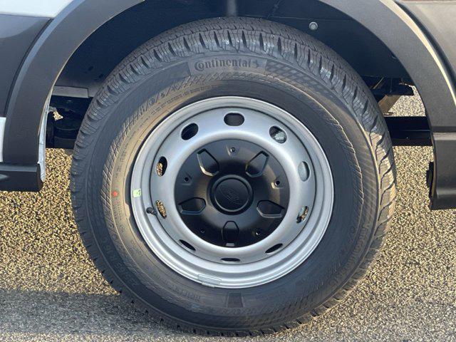 2024 Ford Transit Cargo Van T-250 130 LW RF SLID