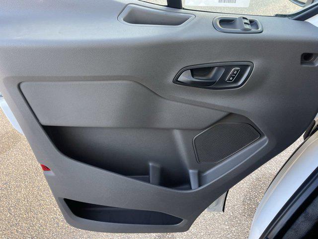 2024 Ford Transit Cargo Van T-250 130 LW RF SLID