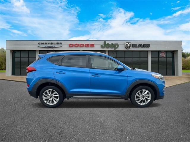 2016 Hyundai Tucson SE