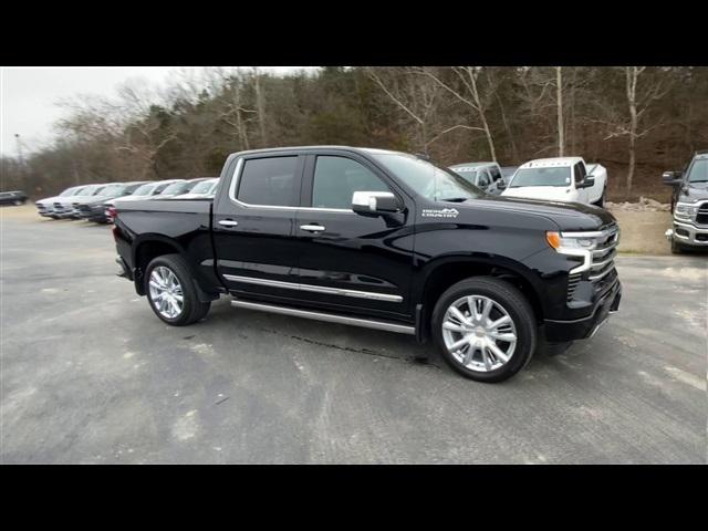 2023 Chevrolet Silverado 1500 4WD Crew Cab Short Bed High Country