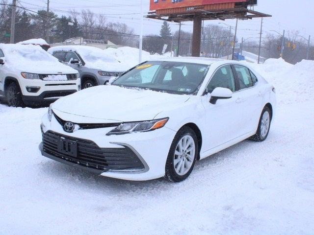 2022 Toyota Camry LE