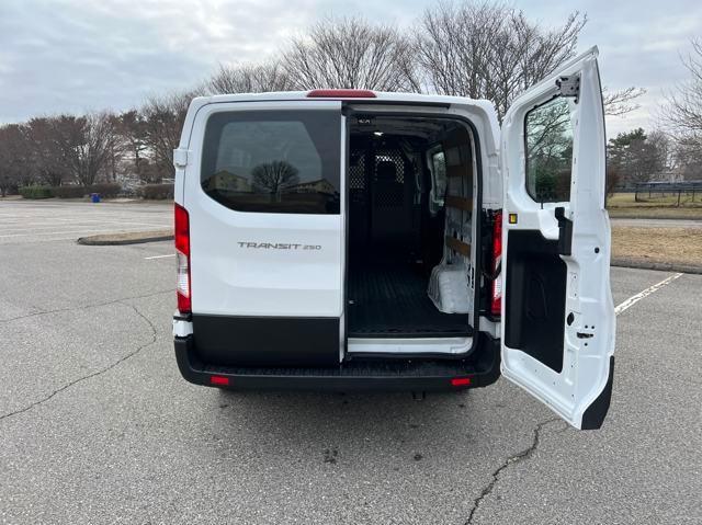 2023 Ford Transit Cargo Van LOW ROOF 130 CERTIFIED