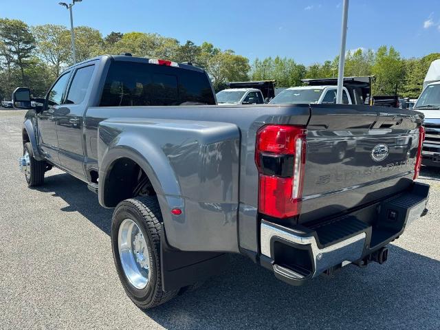 2023 Ford F-450 LARIAT