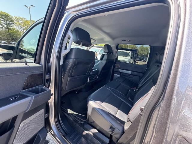 2023 Ford F-450 LARIAT