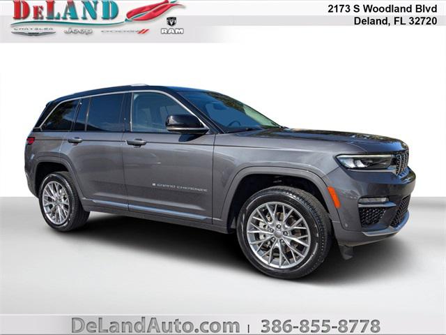 2022 Jeep Grand Cherokee Summit 4x2