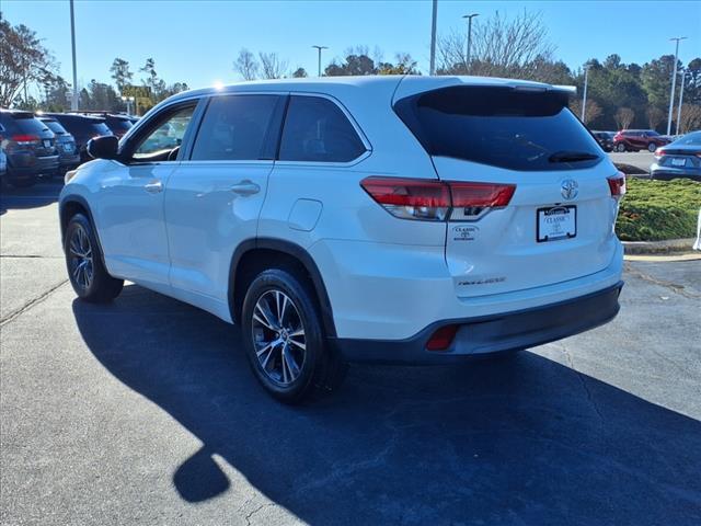 2018 Toyota Highlander LE